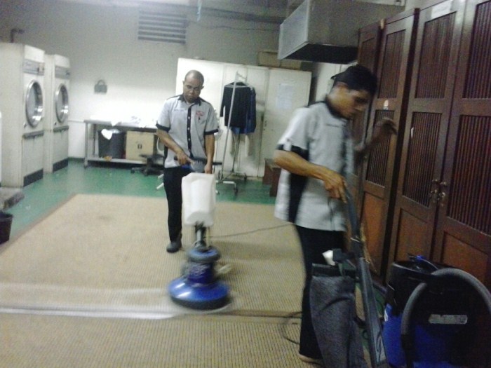 Jasa cuci karpet di Bali