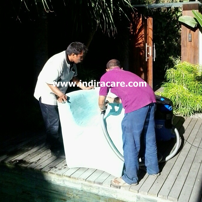 Jasa cuci sofa bed di Bali